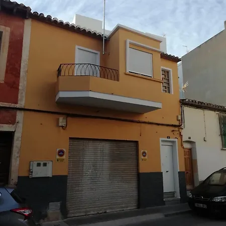 Casa De Tres Con Parking Bajo La Casa Semesterbostad *