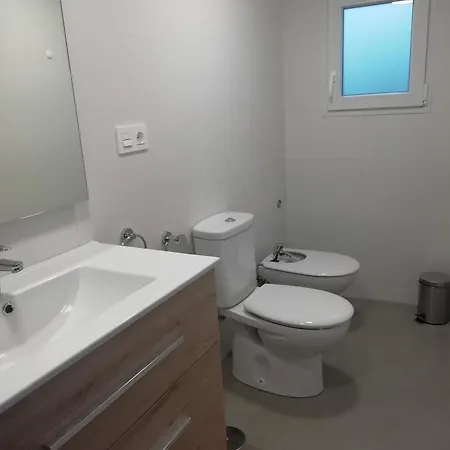 Semesterbostad Casa De Tres Con Parking Bajo La Casa Villajoyosa
